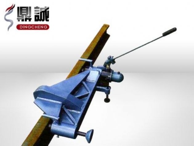點擊查看詳細信息<br>標題：水平液壓彎軌機 閱讀次數(shù)：5008