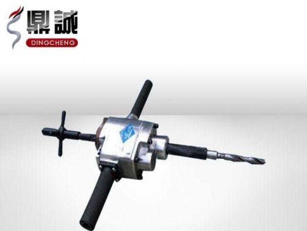 點(diǎn)擊查看詳細(xì)信息<br>標(biāo)題：ZK19型軌道鉆 閱讀次數(shù)：3916